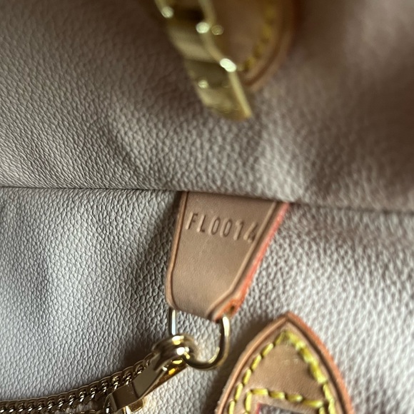 Vintage Louis Vuitton Monogram Bucket 23 or PM - Picture 3 of 15